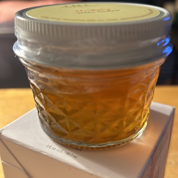 Brand new FHF Honey Heel Glaze with Brush! - Picture 5 of 5